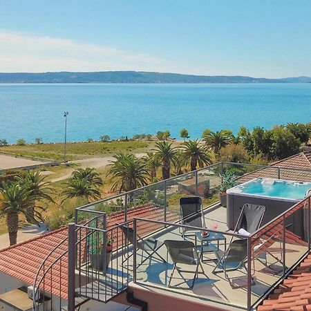 Nice Apartment In Kastel Gomilica With Wifi Kastela Bagian luar foto